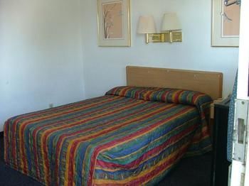American Budget Inn And Suites-Modesto Bagian luar foto