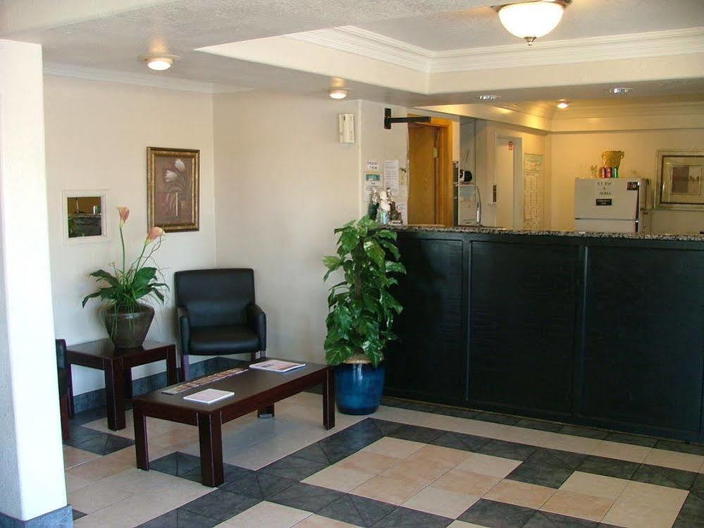 American Budget Inn And Suites-Modesto Bagian luar foto